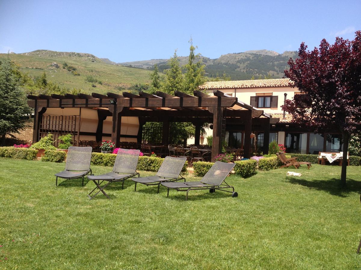 Agriturismo Terravecchia Villa Castellana Sicula Buitenkant foto